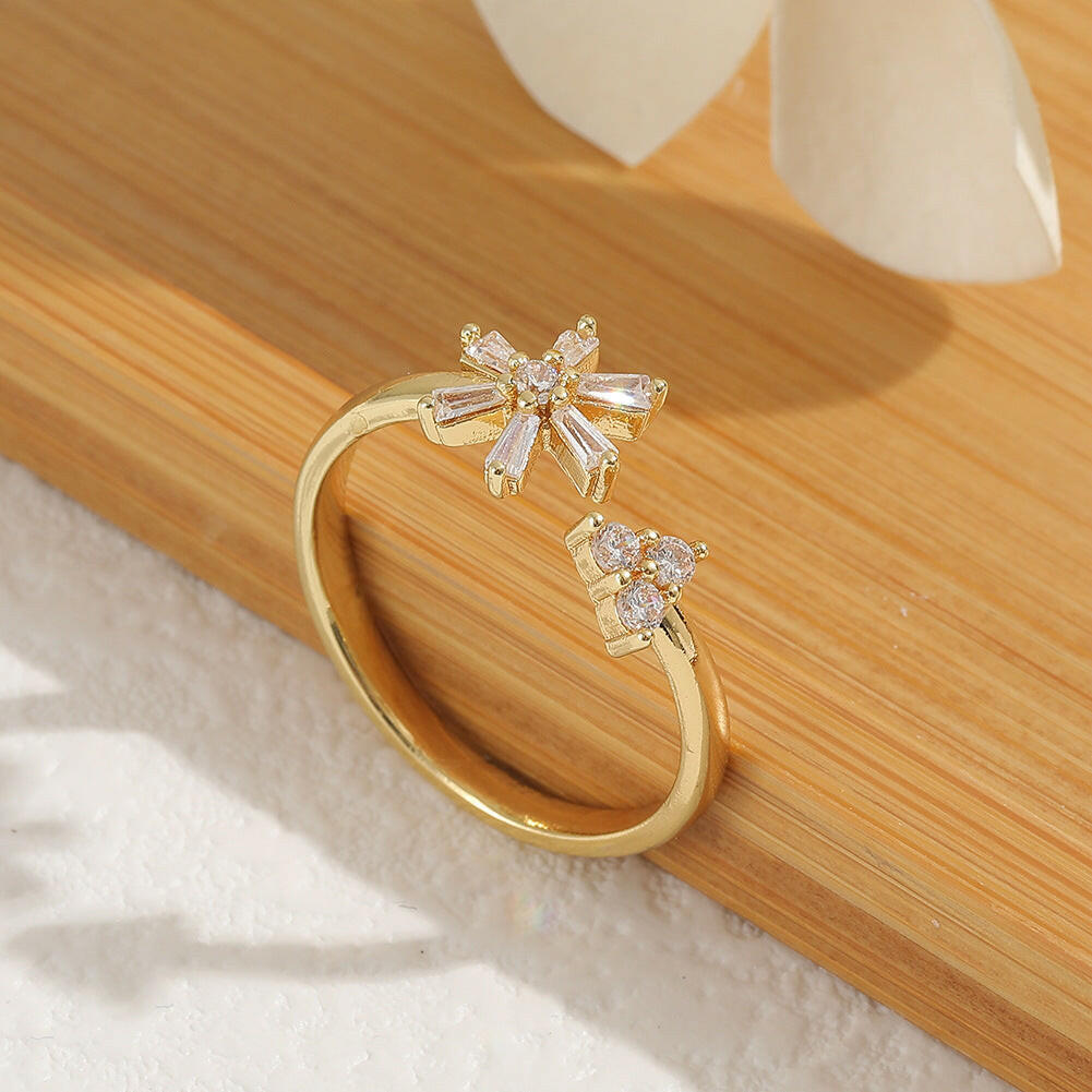 Kaze Blooming Grace Adjustable Flower Ring | Colourful Stone Floral Ring for Women
