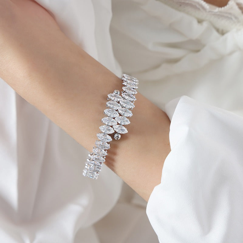 Kaze 18K Gold Gemstone Dazzling Bracelet | Luxury Gemstone Bracelet in 14 Colour Variants
