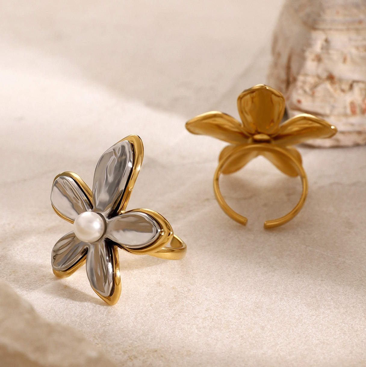 Kaze Flower Earring and Ring Set | 18K Gold Floral Stainless Steel Set in Gold &amp; Two-Tone