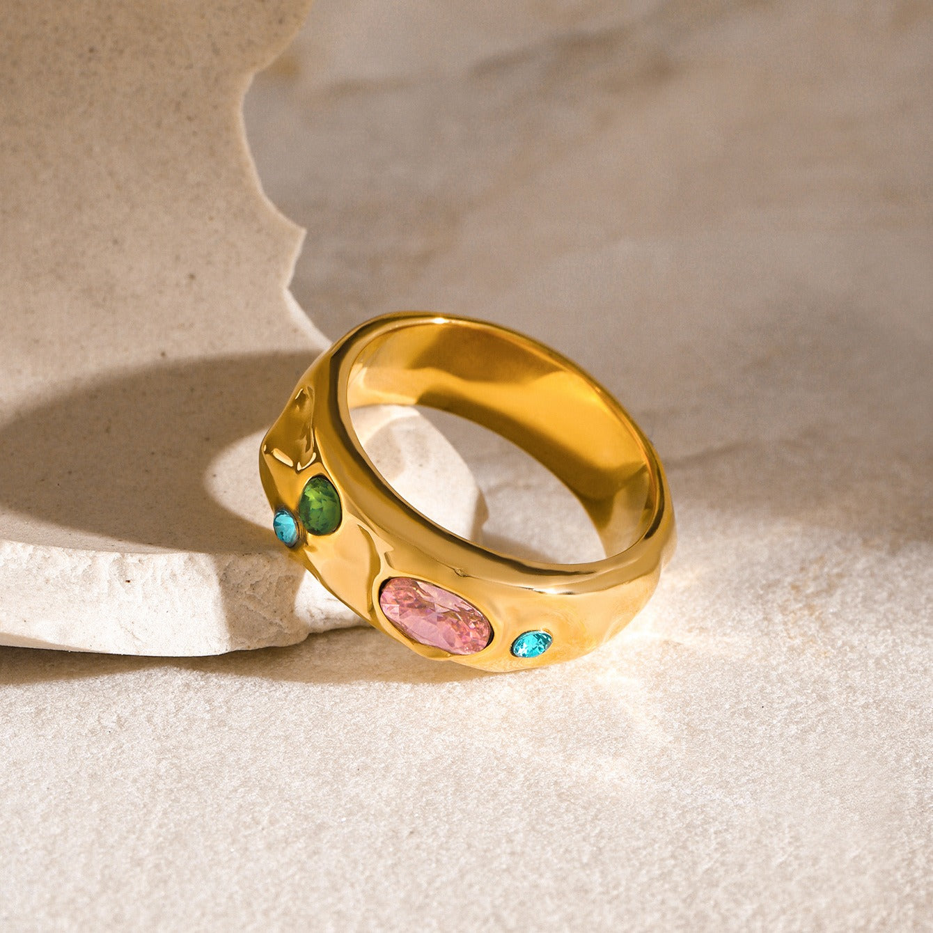 Kaze Hammered Dazzling Gemstone Ring | 18K Gold Artisan Texture Ring in Sizes 6–8 US