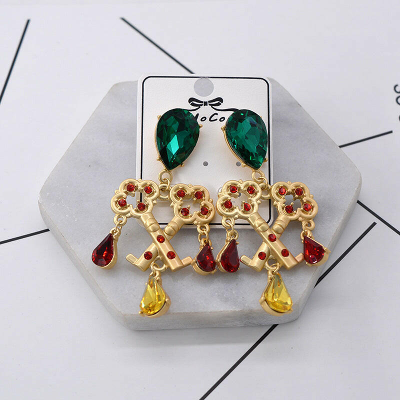 Kaze Water Drop Gold Earrings | Geometric Teardrop Gemstone Drop Earrings