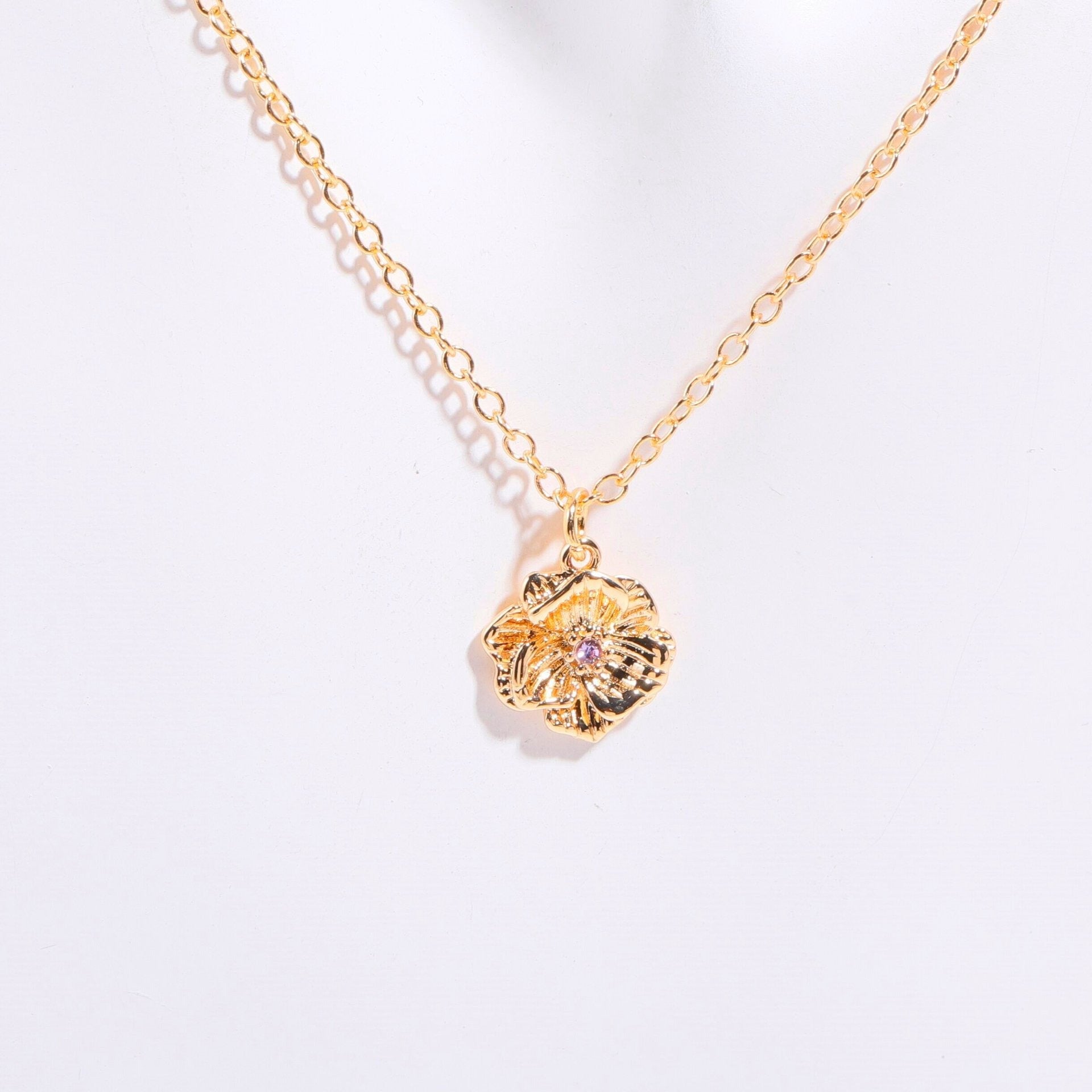 Kaze 18K Gold Birth Month Flower Bracelet | Personalised Floral Bracelet in All 12 Months June