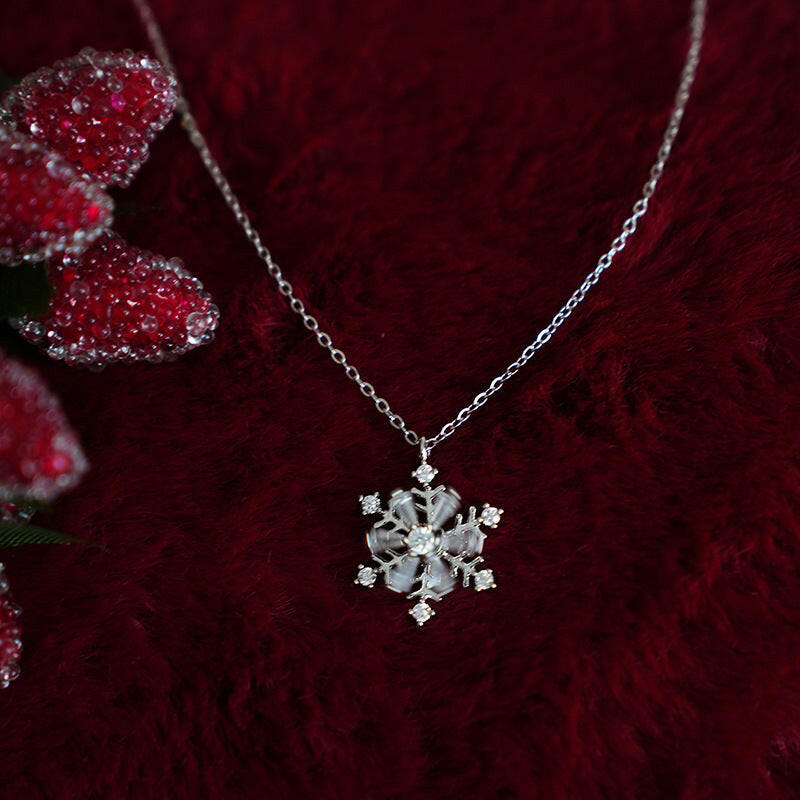 Kaze Zircon Ice Crystal Snowflake Necklace | Silver, Gold &amp; Rose Gold Pendant Necklace Ice Crystal Snowflake Necklace