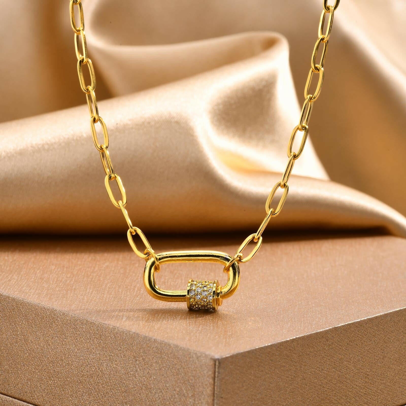 Kaze Geometric Square Stainless Steel Necklace | Minimalist Pendant Necklace in Gold &amp; Silver