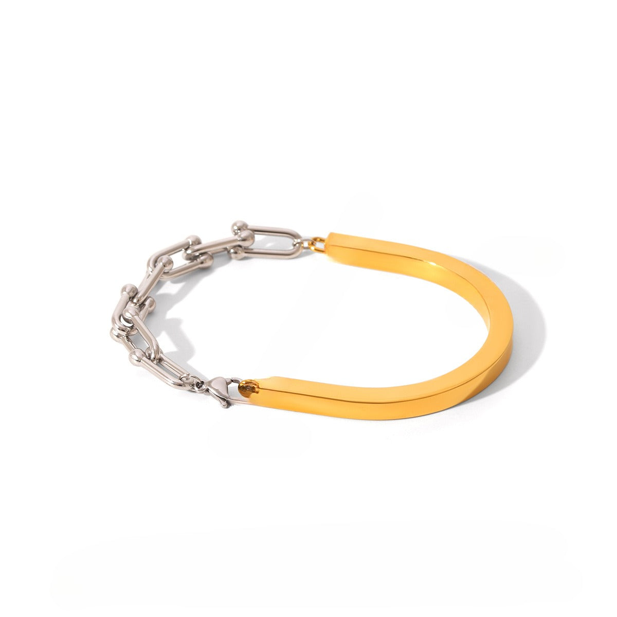 Kaze 18K Gold Horseshoe Buckle Chain Bracelet | U-Shaped Clasp Lucky Bracelet in 2 Styles BraceleA