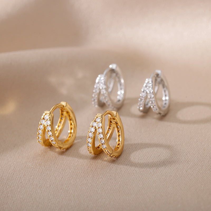 Kaze C-Shaped Heart Clip-On Ear Cuff Earrings | Non-Pierced Heart Ear Cuff in Gold &amp; Platinum Style 07