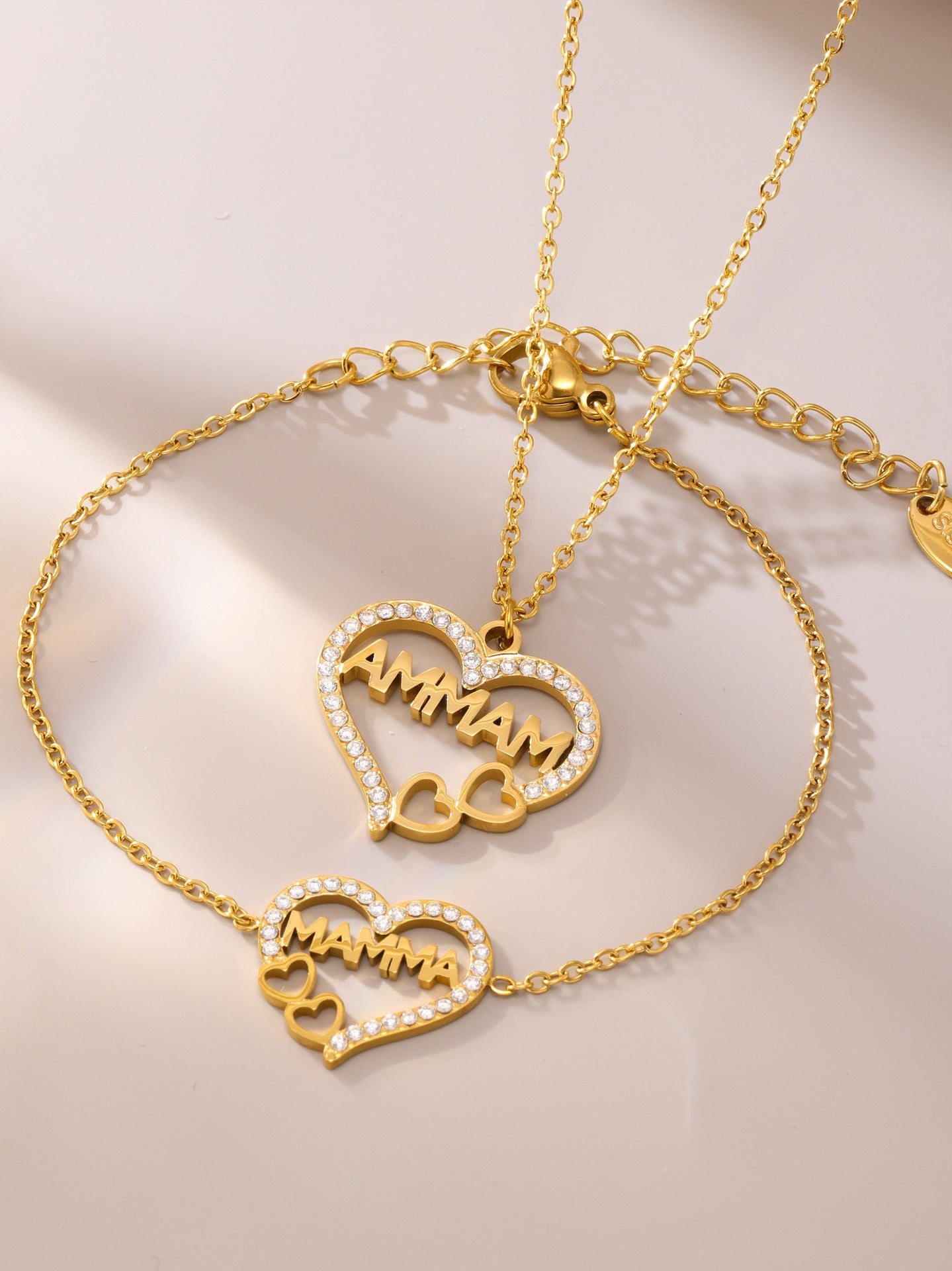 Kaze Hollow Heart MAMMA Bracelet | 18K Gold Personalised Mother's Bracelet