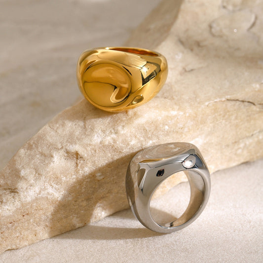 Kaze Elegant Geometric Design Ring | 18K Gold Light Luxury Ring in Gold &amp; Silver Sizes 6–8
