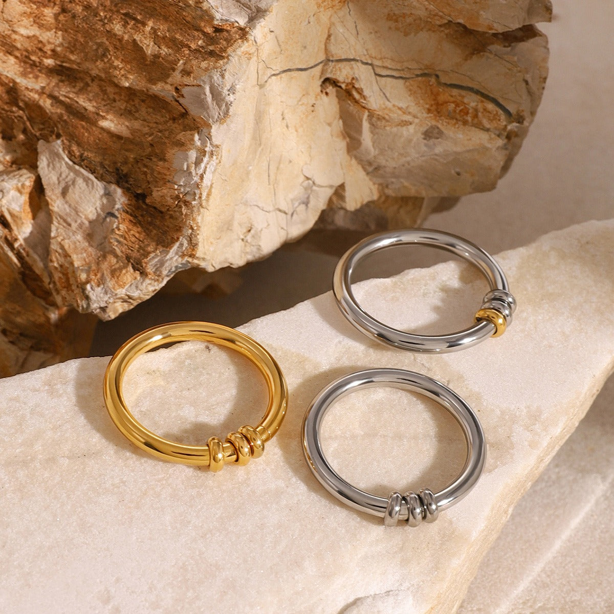 Kaze Leaf Vine Geometric Open Ring | 18K Gold Nature-Inspired Adjustable Ring