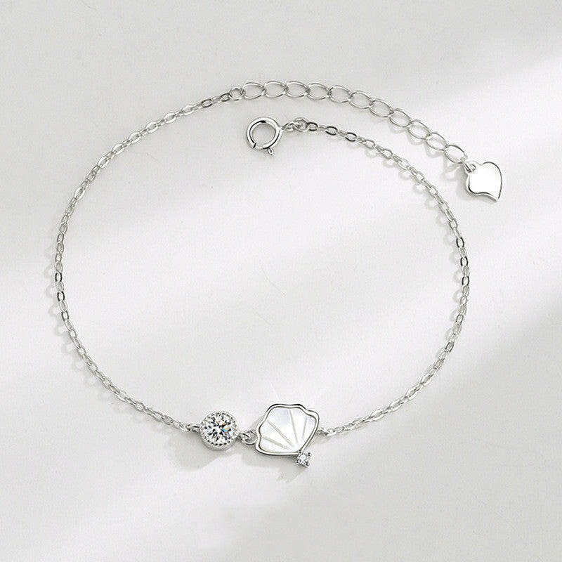 Kaze Sterling Silver Fashion Bracelet | Elegant White Gold Everyday Bracelet for Women