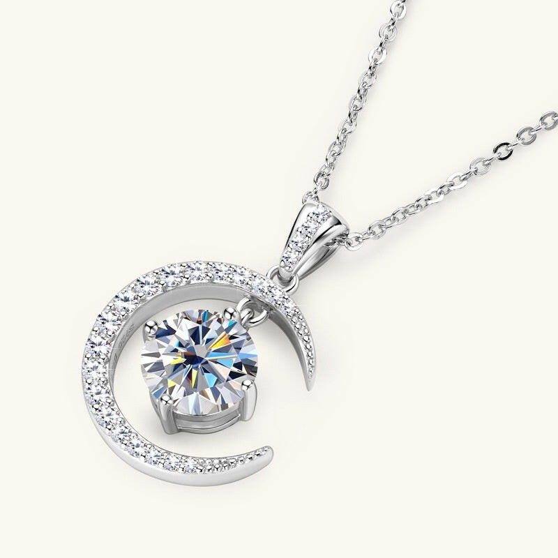 Kaze Minimalist S925 Crescent Moissanite Pendant Necklace | D-Color VVS1 Silver Necklace