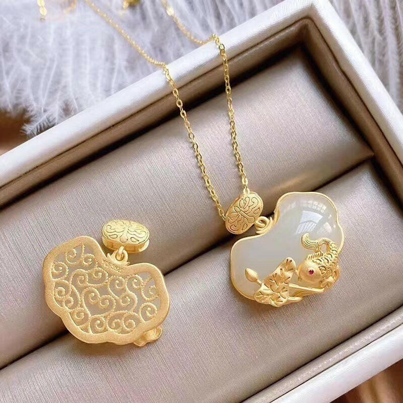 Kaze Vintage Carp and Lotus Pendant Necklace | Titanium Steel Light Luxury Asian Art Necklace