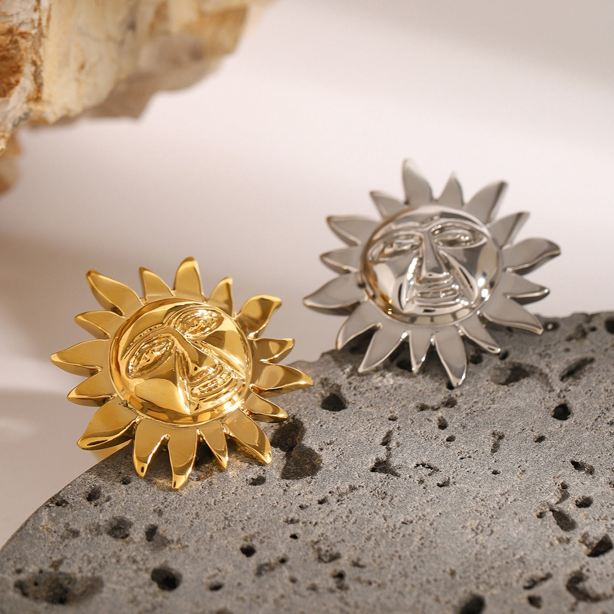 Kaze Sun Face Artistic Open Ring | 18K Gold Textured Sun Design Ring in Gold &amp; Silver