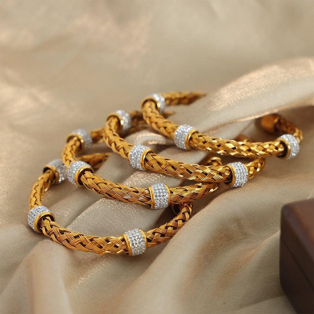 Kaze Hollow Braided Ring Design Bracelet | 18K Gold Adjustable High-End Bangle