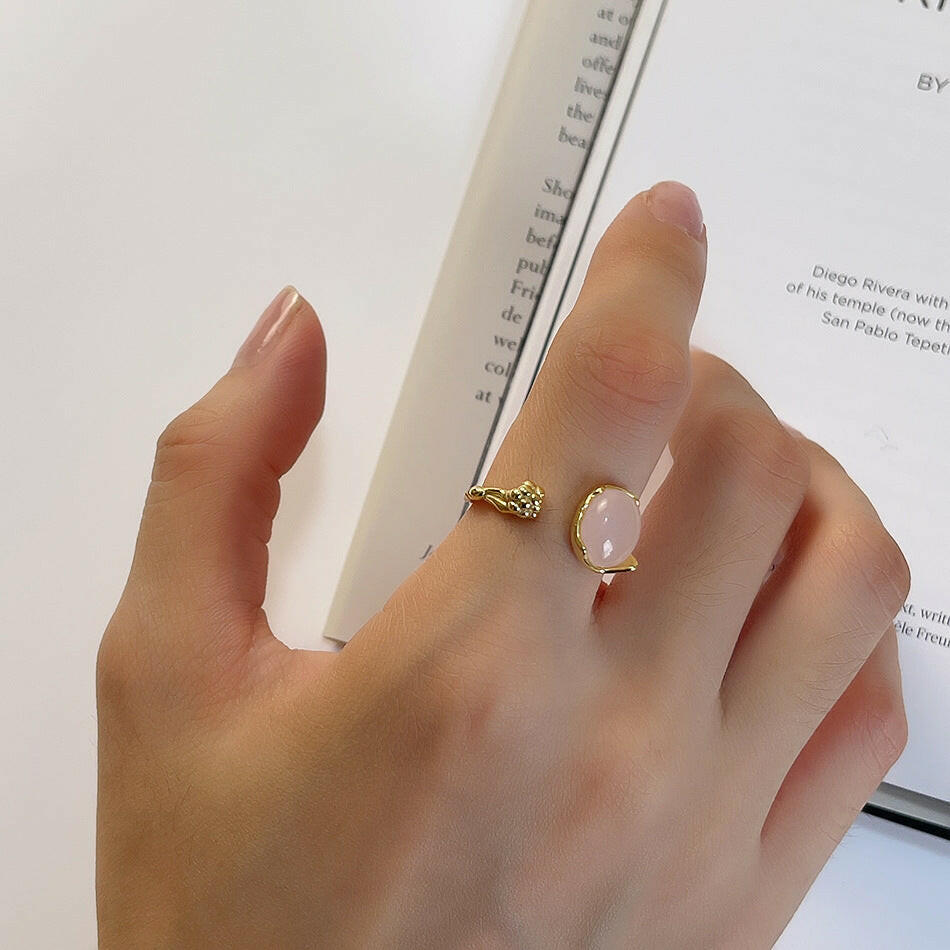 Kaze Pink Crystal Ring | 18K Gold Floral Pink Gemstone Ring for Women