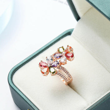 Kaze Elegant Zircon Bracelet | Rose Gold Floral Zircon Bracelet for Women