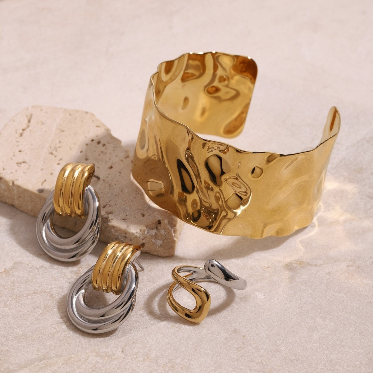 Kaze Geometric Two-Tone Jewellery Set | 18K Gold Earrings, Bracelet &amp; Ring in Gold &amp; Silver