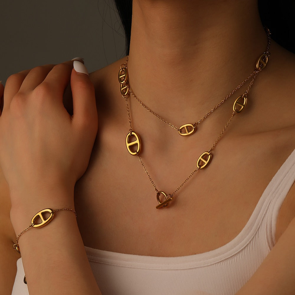 Kaze 18K Gold Smooth Pig Nose Necklace, Bracelet and Earrings Set | 8 Variant Gold Jewellery Set