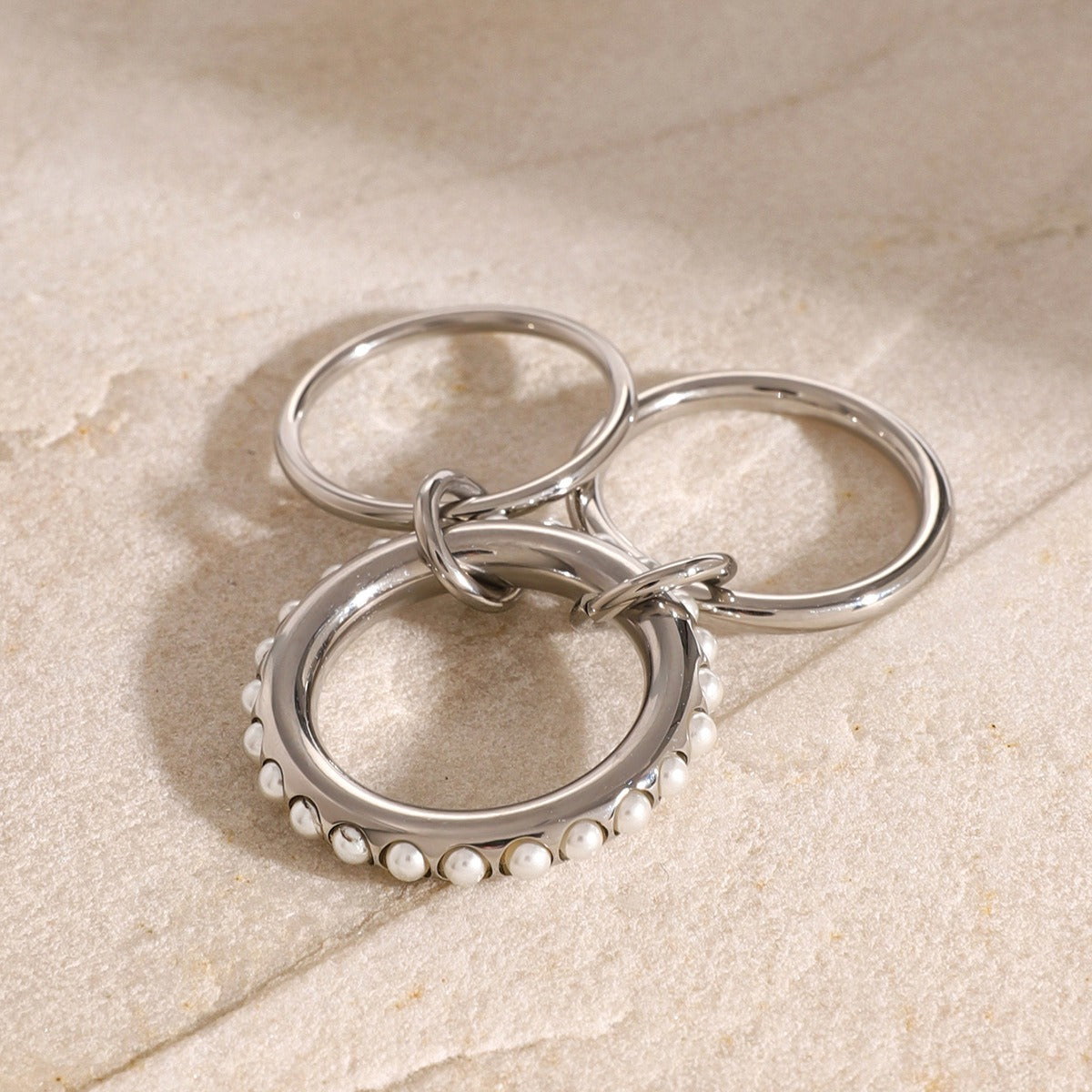 Kaze Three-Ring Interlocking Pearl Ring | 18K Gold Premium Designer Ring in Gold &amp; Silver