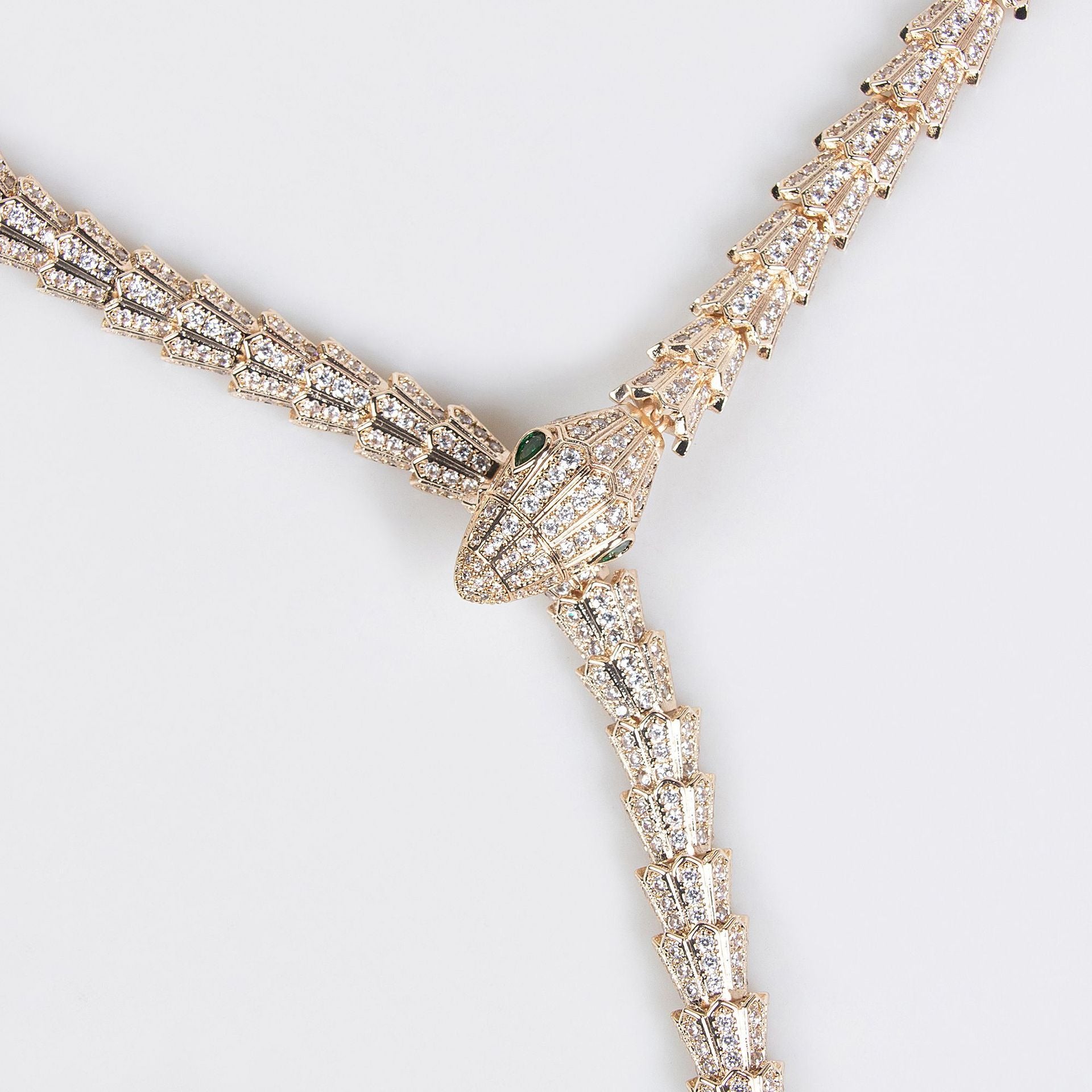 Kaze Double-Layer Serpentine Zirconia Necklace | 18K Gold-Plated Luxury Chain