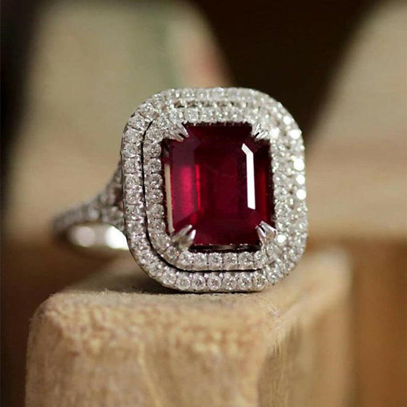 Kaze Black Gold Garnet Heart Zircon Ring | Bold Statement Ring in Black Gold F827 Red