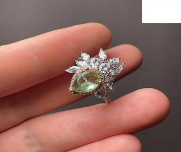 Kaze Leaf Ring | Sterling Silver Ring with Green Gemstone Ring