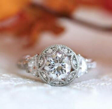 Kaze Crescent Elegance Ring | Geometric Fashion Ring for Women