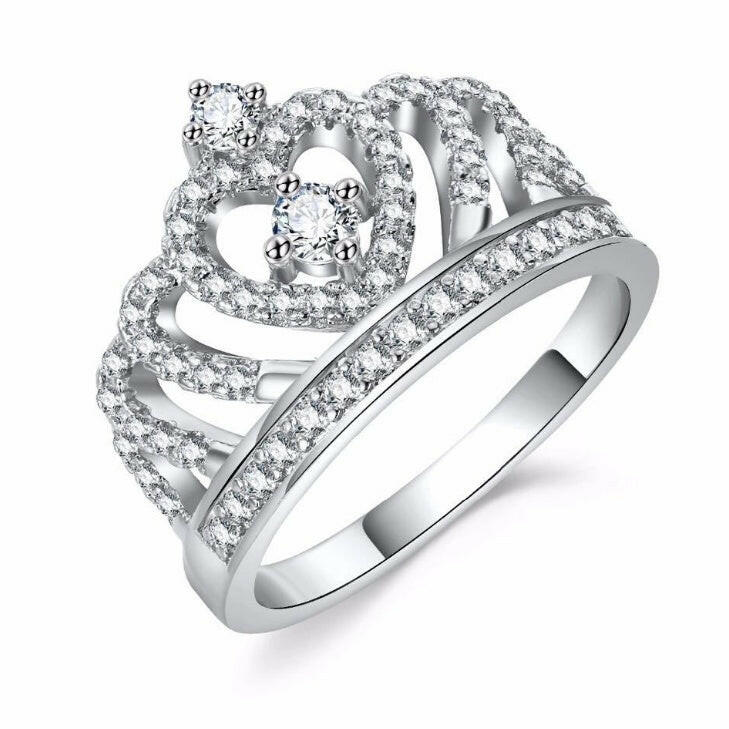 Kaze Royal Crest Ring | Geometric Platinum-Tone Luxury Ring for Women