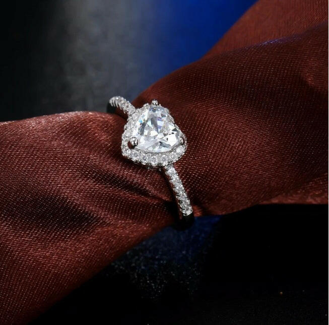 Kaze Heart Zircon Ring | Bold Heart-Shaped Zircon Ring in Gold &amp; Silver