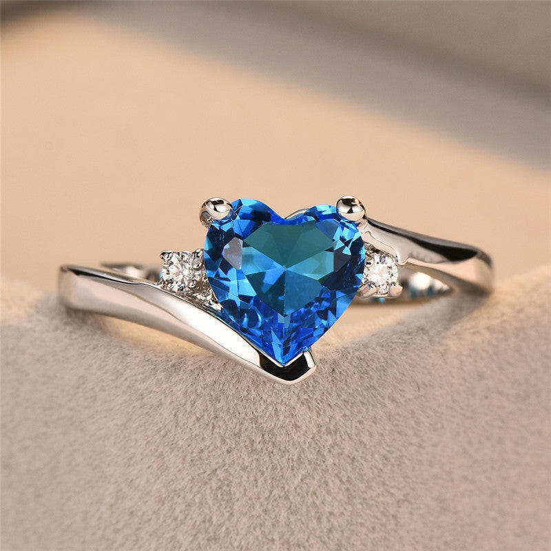 Kaze Aqua Serenity Ring | Heart-Shaped Amethyst Ring in Gold-Plated Copper