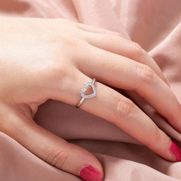 Kaze Zircon Promise Ring | Heart-Shaped Zircon Silver Ring for Her